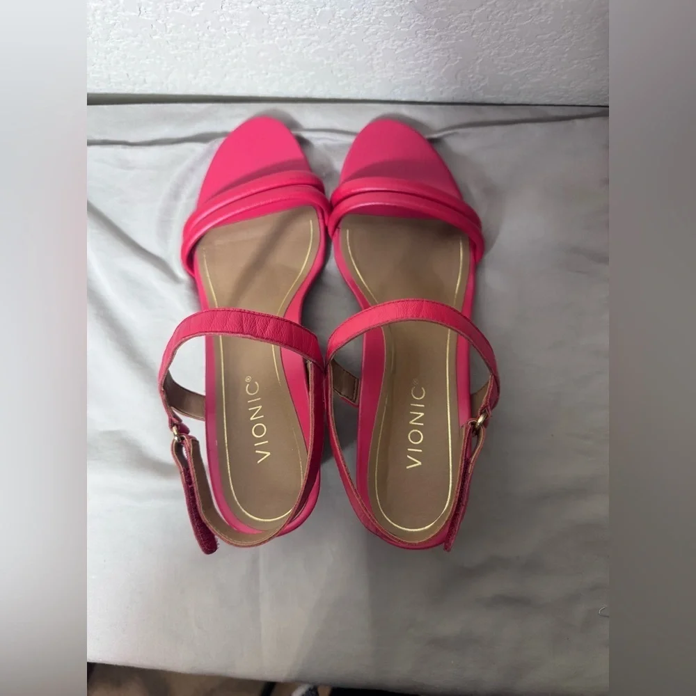 VIONIC Emmy Women's Size 9/EU 41 Coral Pink Orthotic Slingback 3" Wedge Sandals - Picture 10 of 11